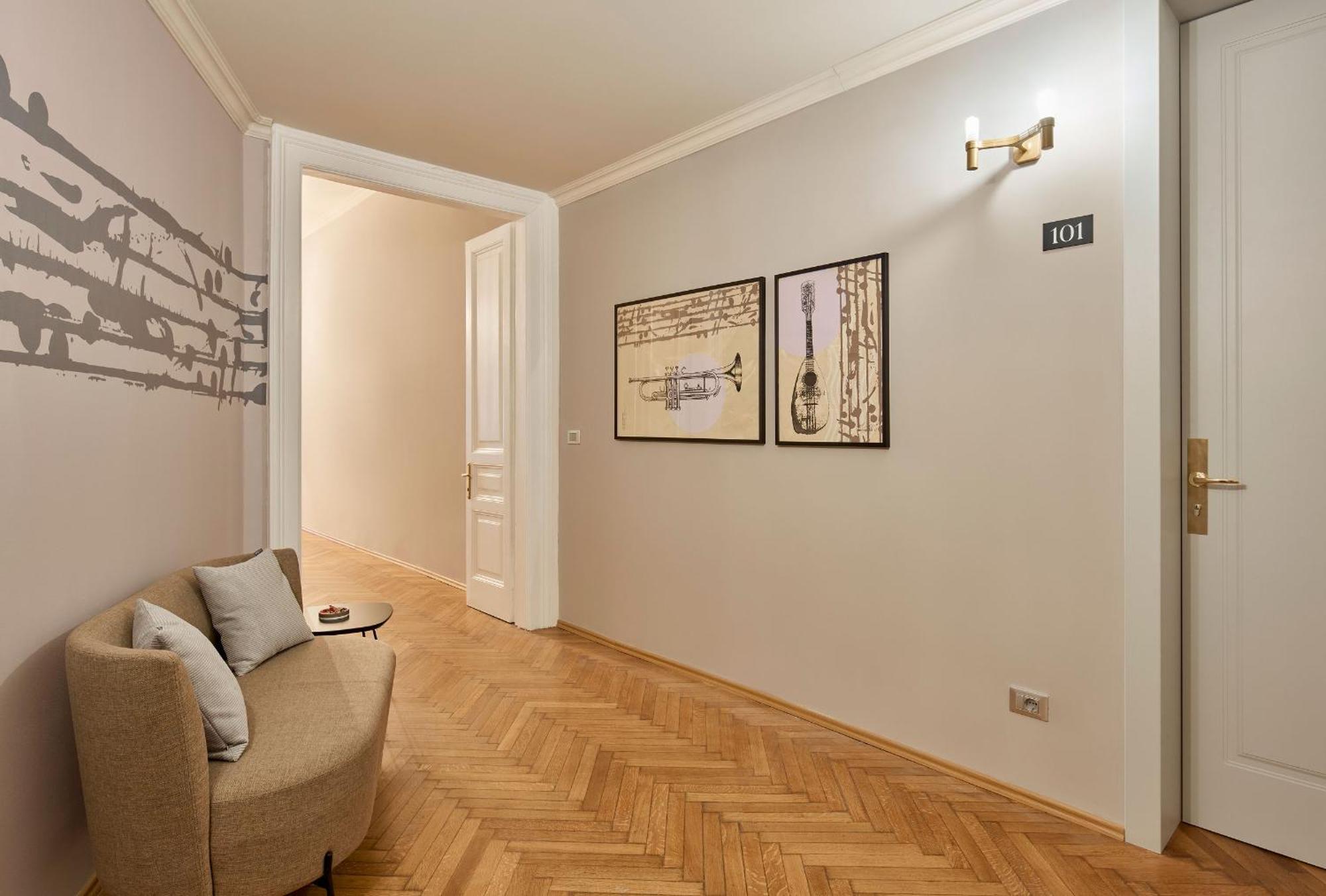 Apartamento Urbanauts Beletages Sonata Trieste Exterior foto